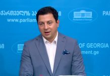 იძაბებით ჯვრის დანახვაზე? არ მახსოვხართ სააკაშვილის დაბრუნების კომიკური ბანერი იდგა – არჩილ თალაკვაძე | 09.07.2021