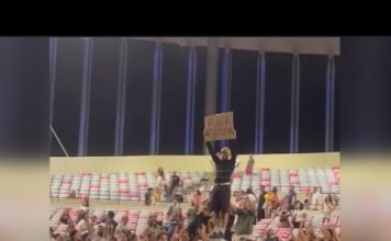 სტვენა, შეძახილები და პროტესტი Black Sea Arena-ზე, მოწვეული ჯგუფის the killers-ის კონცერტზე | 16.08.2023