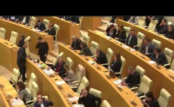 ე.წ. „კარვების კანონპროექტი“ „ოცნებამ“ დაჩქარებული წესით მიიღო – ორდღიანი ხმაურიანი განხილვა | 05.10.2023